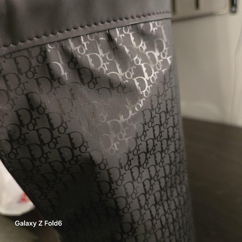 DIOR BEAUTY DRAWSTRING MAKEUP BAG - Picture 2 of 5